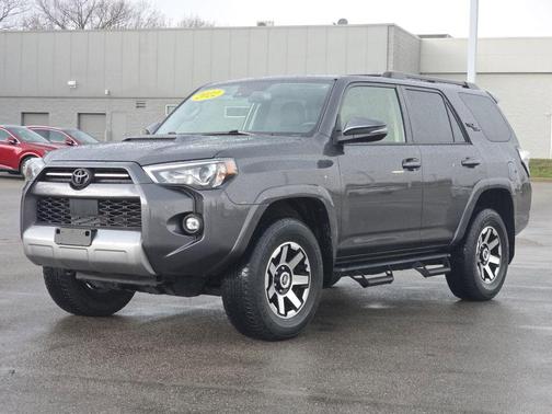 Magnetic Gray Metallic 2022 Toyota 4Runner TRD Off Road Premium