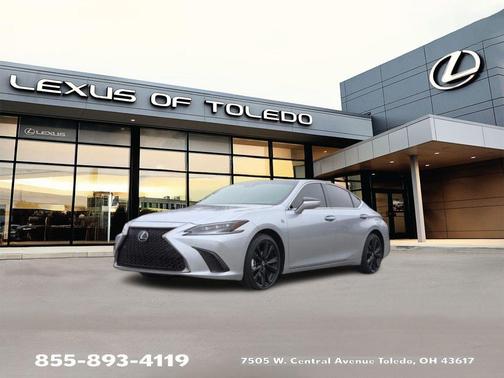 2025 Lexus ES 300h F SPORT Design