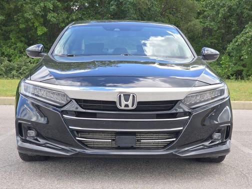 Crystal Black Pearl 2021 Honda Accord Touring 2.0T