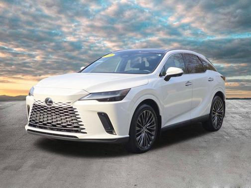 Ultra White 2023 Lexus RX 350h Luxury