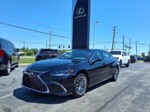 2024 Lexus ES 350 Ultra Luxury