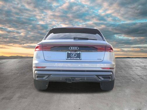 2020 Audi Q8 55 Premium Plus