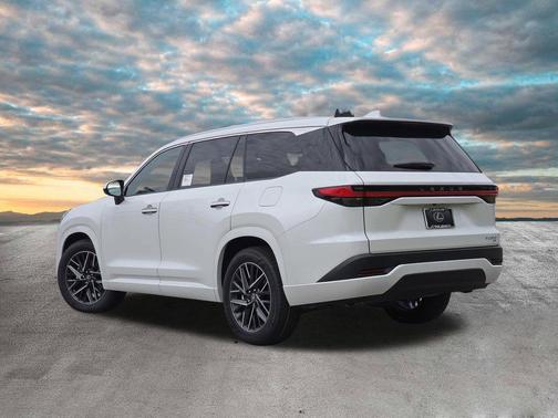 Wind Chill Pearl 2026 Lexus TX 350 Premium