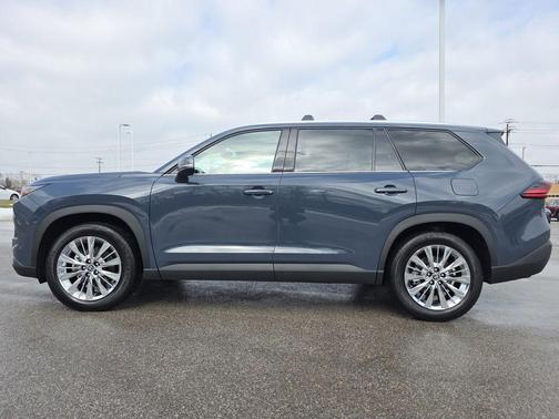 2025 Toyota Grand Highlander Platinum