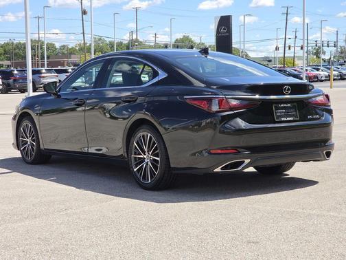 Caviar 2022 Lexus ES 350 Base