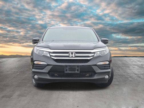 Crystal Black Pearl 2017 Honda Pilot EX-L