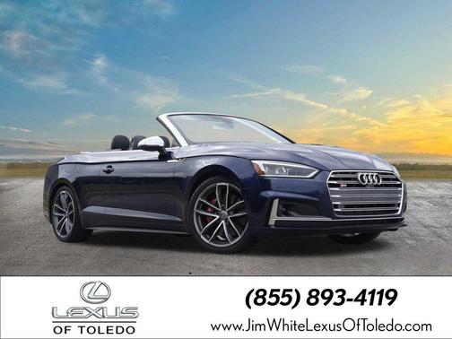 Navarra Blue Metallic/Black Roof 2019 Audi S5 3.0T Prestige