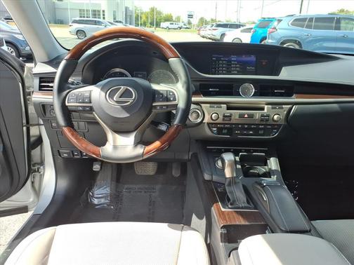 2017 Lexus ES 350 Base