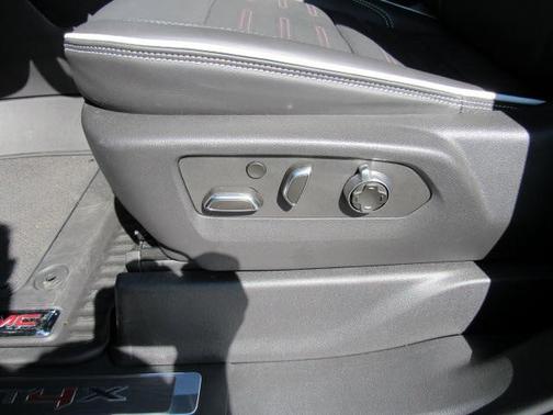 2022 GMC Sierra 1500 AT4X