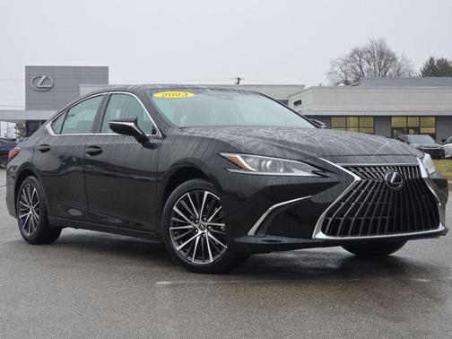 2023 Lexus ES 350 Base