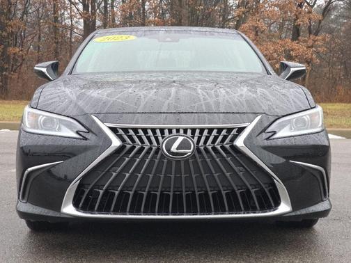 2023 Lexus ES 350 Base
