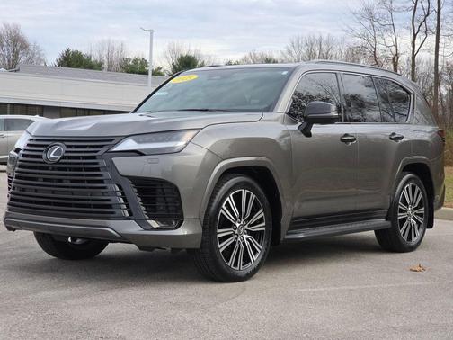 2025 Lexus LX 600 Luxury