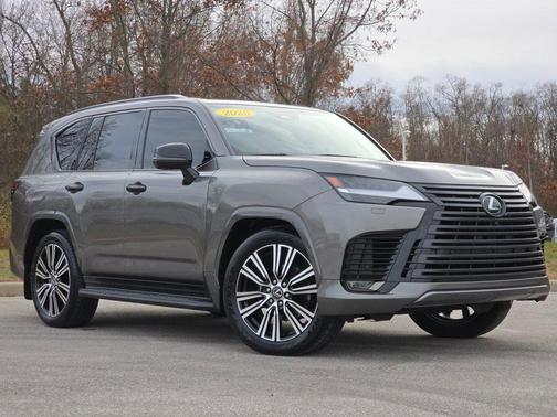 2025 Lexus LX 600 Luxury