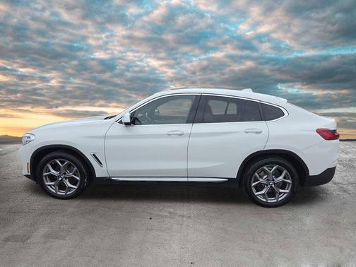 2021 BMW X4 xDrive30i