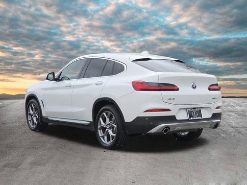 2021 BMW X4 xDrive30i