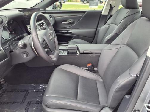 2022 Lexus ES 350 Base
