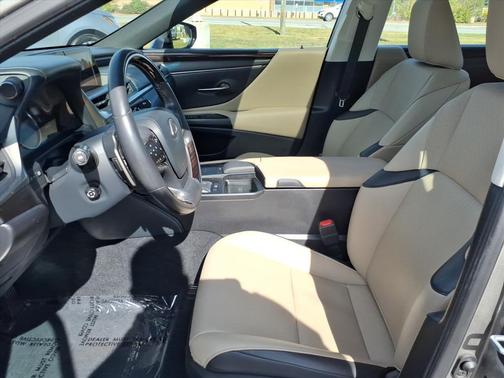 2019 Lexus ES 350 Base