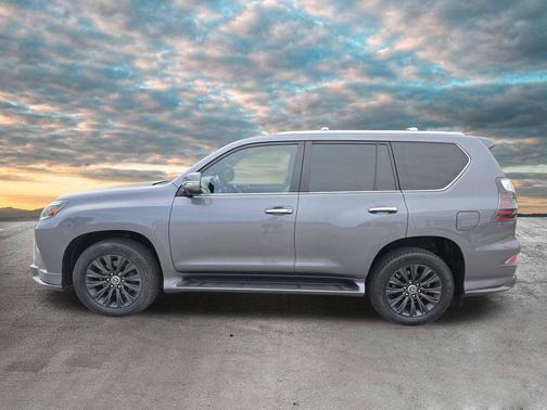 Gray Pearl 2023 Lexus GX 460 Luxury