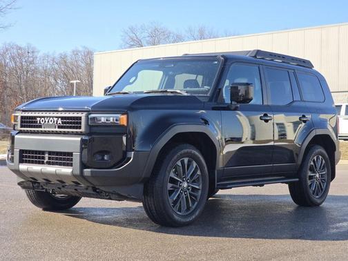 2025 Toyota Land Cruiser Base