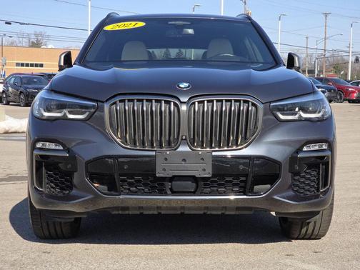 2021 BMW X5 M50i