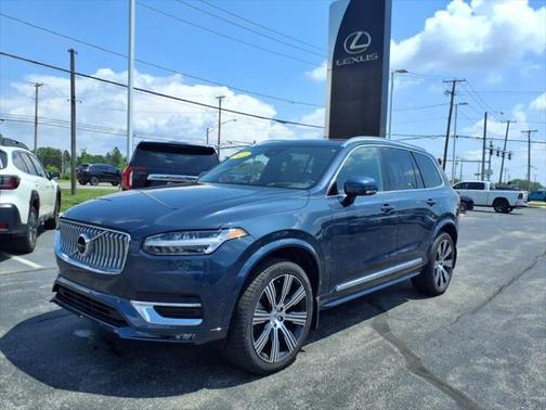 2023 Volvo XC90 B6 Ultimate 7-Seater