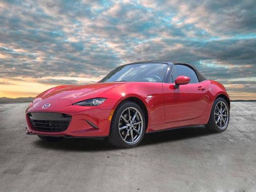 Soul Red Metallic 2016 Mazda MX-5 Miata Grand Touring
