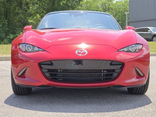 Soul Red Metallic 2016 Mazda MX-5 Miata Grand Touring