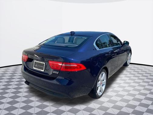 2017 Jaguar XE 20d Prestige