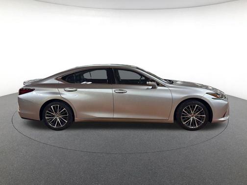 Iridium 2022 Lexus ES 350 Base