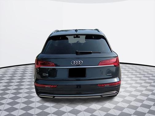 2021 Audi Q5 45 Premium