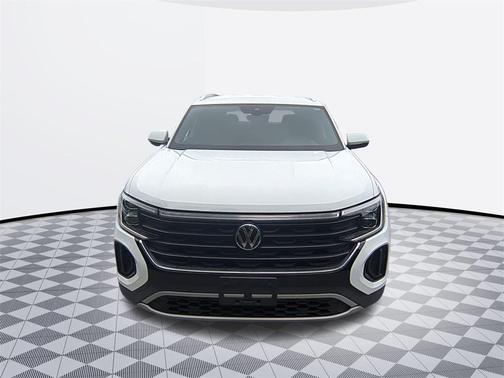 2024 Volkswagen Atlas Cross Sport 2.0T SE w/Technology 4MOTION