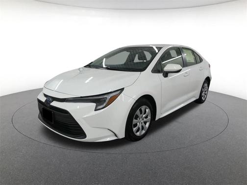 2025 Toyota Corolla Hybrid LE