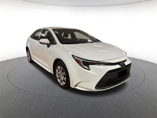 2025 Toyota Corolla Hybrid LE