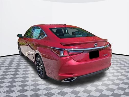 2022 Lexus ES 350 Base