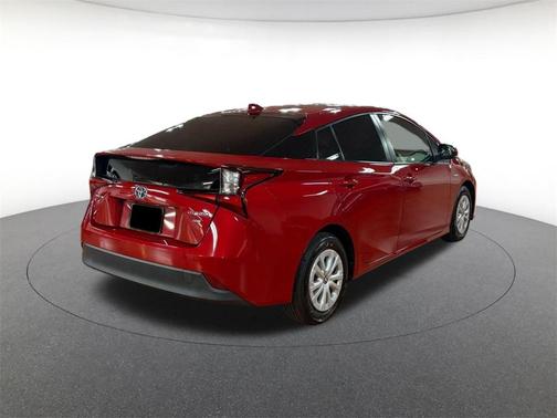 2021 Toyota Prius XLE