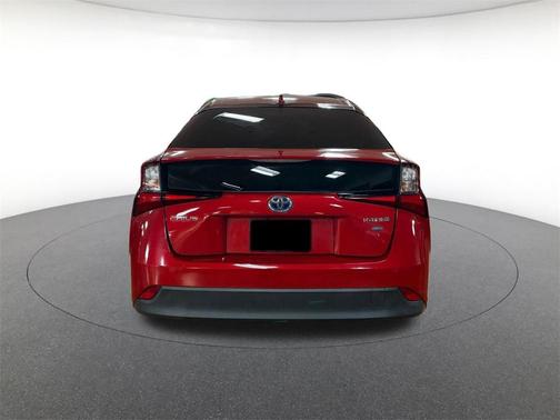 2021 Toyota Prius XLE