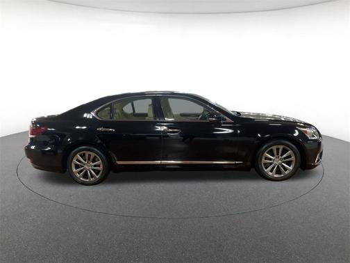 2016 Lexus LS 460 Base