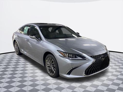 2025 Lexus ES 300h Luxury