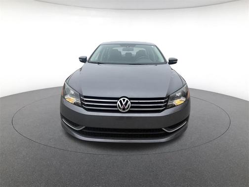 2014 Volkswagen Passat 2.5 SE