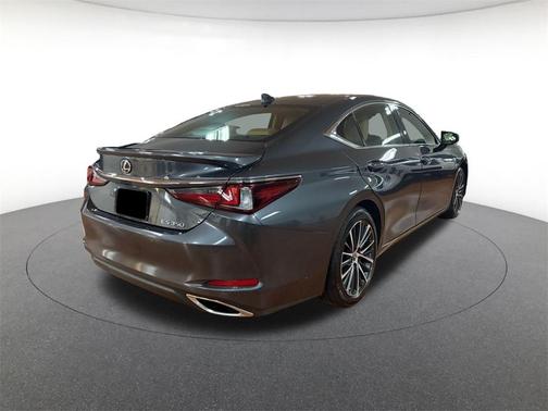 2025 Lexus ES 350 Base