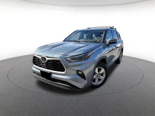 2021 Toyota Highlander LE