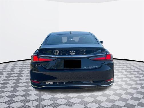 2022 Lexus ES 250 Base