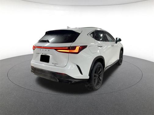 2026 Lexus NX 450h+ 450h+ Luxury