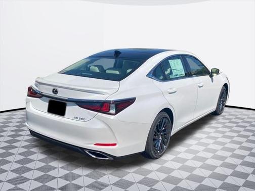 2025 Lexus ES 350 Ultra Luxury