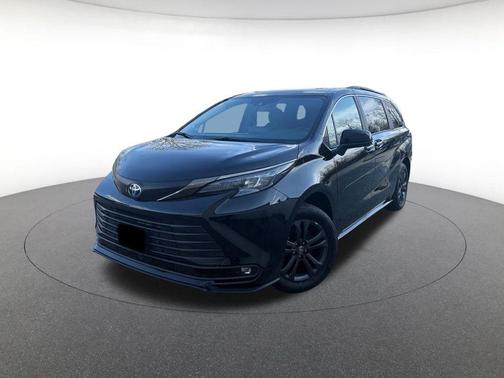 2024 Toyota Sienna Woodland Edition