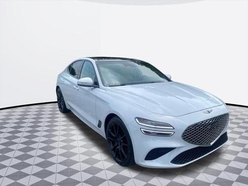 2022 Genesis G70 2.0T