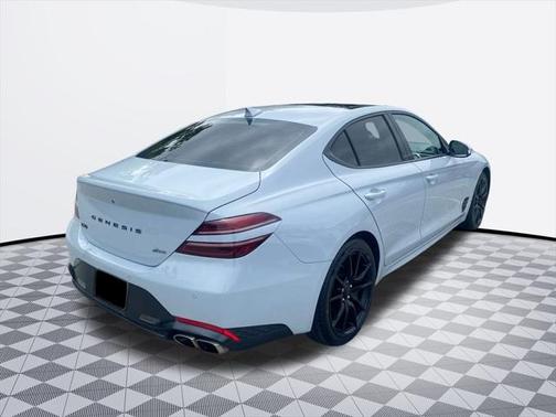 2022 Genesis G70 2.0T