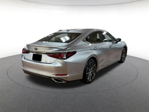 2025 Lexus ES 350 Base