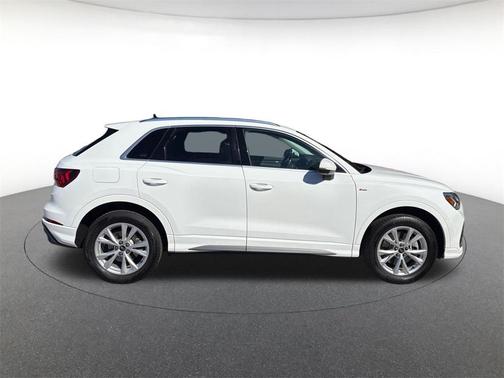 2024 Audi Q3 Premium Plus