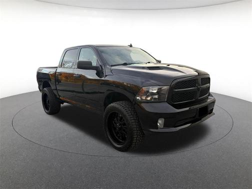 2022 RAM 1500 Classic Express